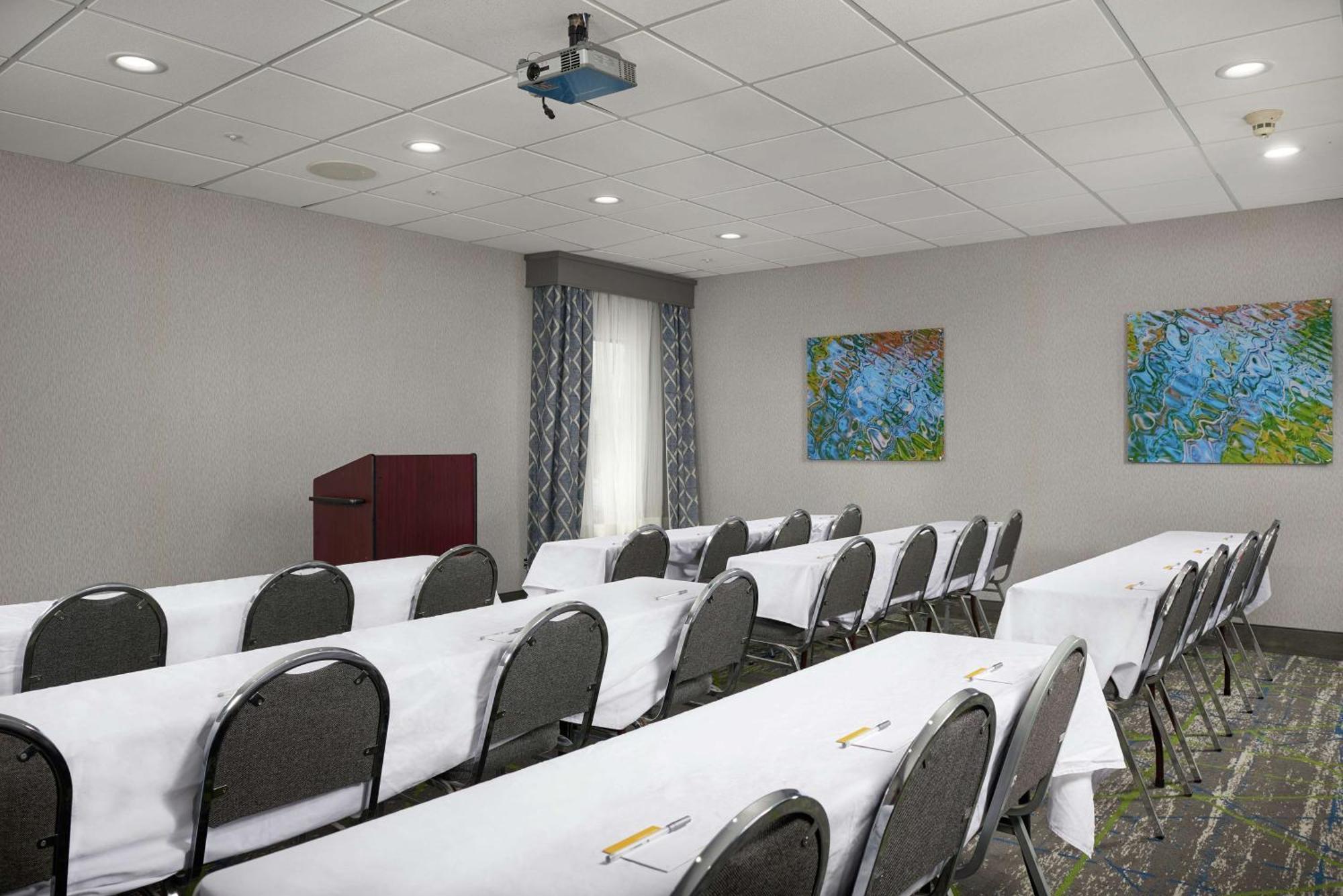 Hampton Inn Niagara Falls Eksteriør billede