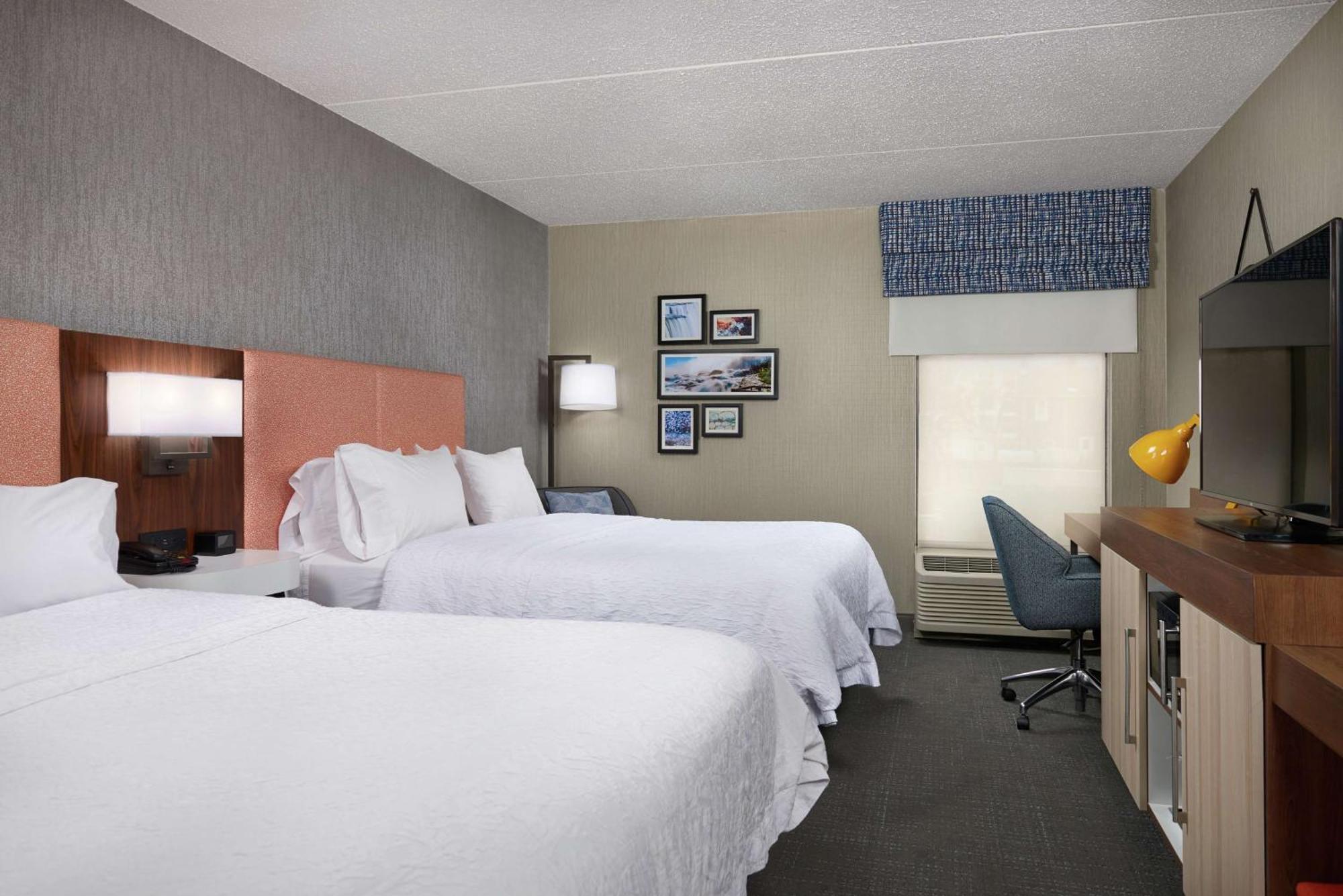Hampton Inn Niagara Falls Eksteriør billede