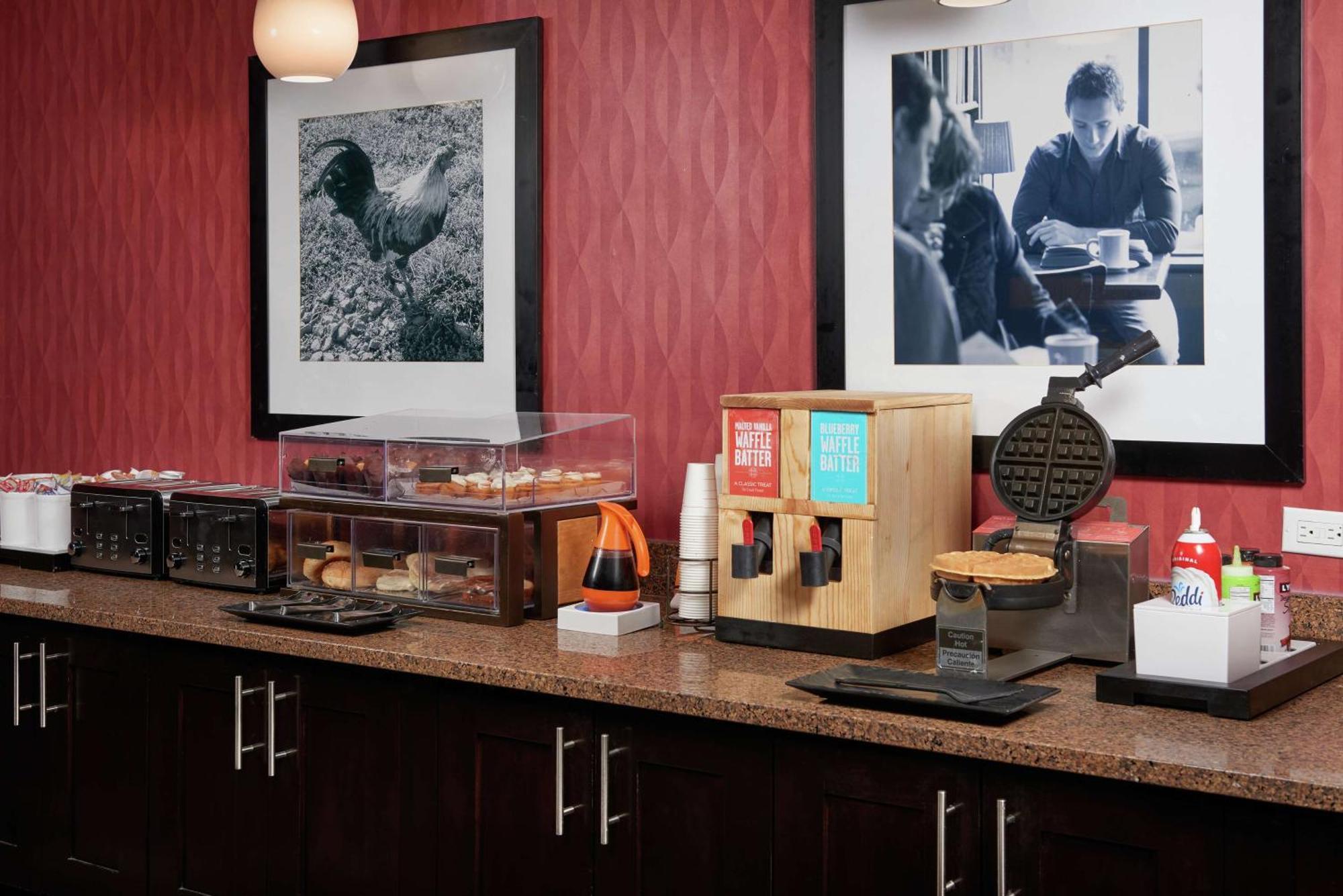Hampton Inn Niagara Falls Eksteriør billede
