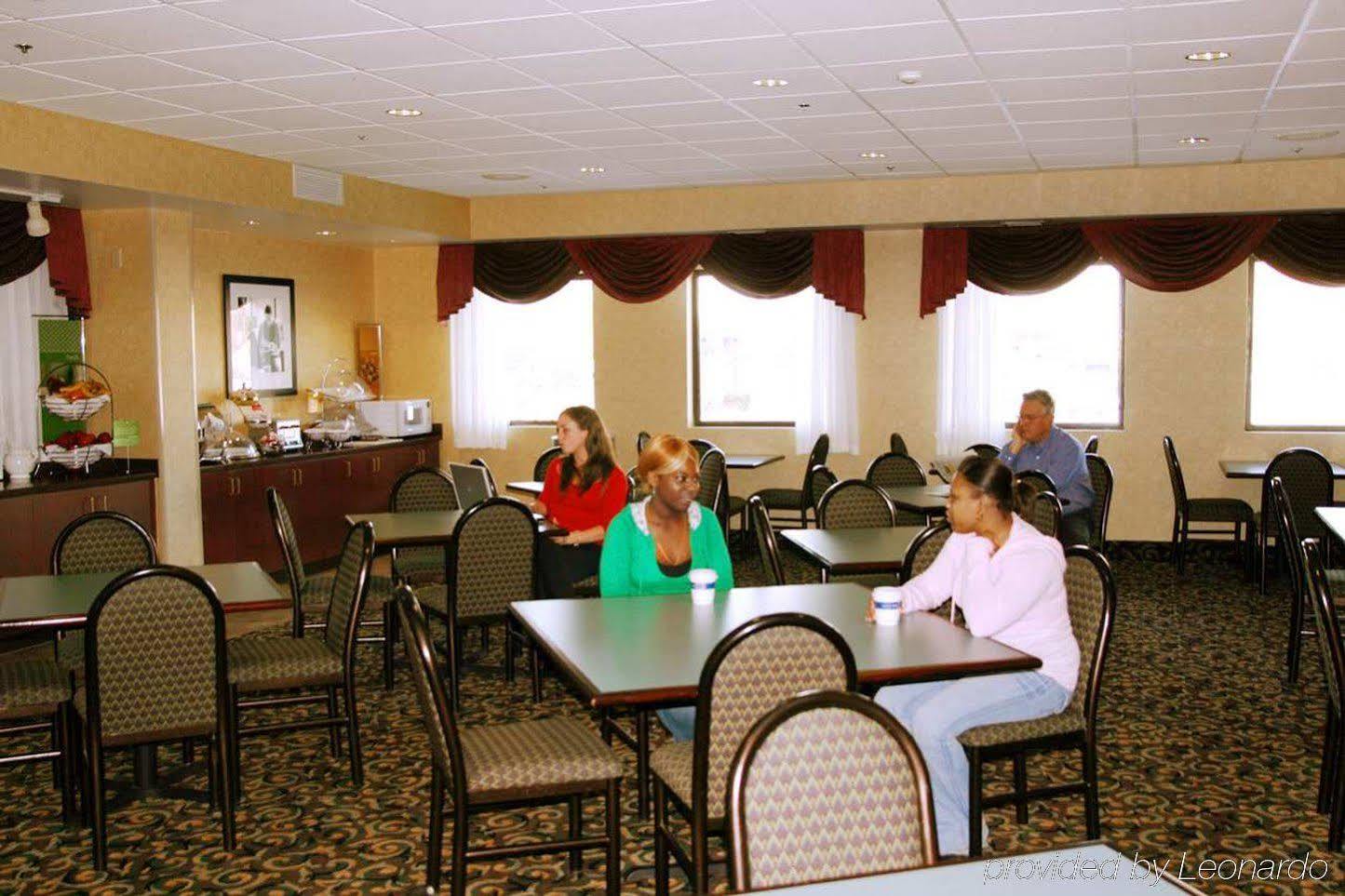 Hampton Inn Niagara Falls Eksteriør billede